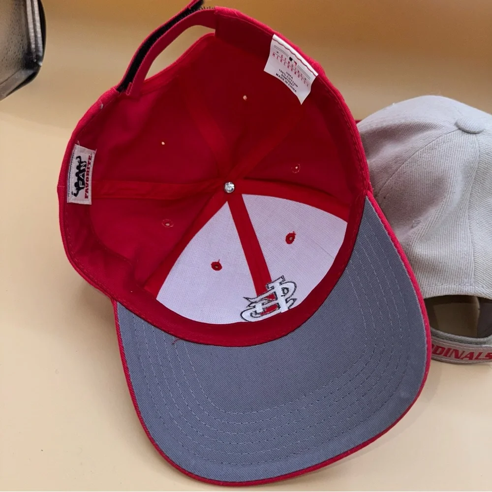 Two St. Louis Cardinals Red/White, Taupe/Red Baseball Caps, MLB,‎ EUC